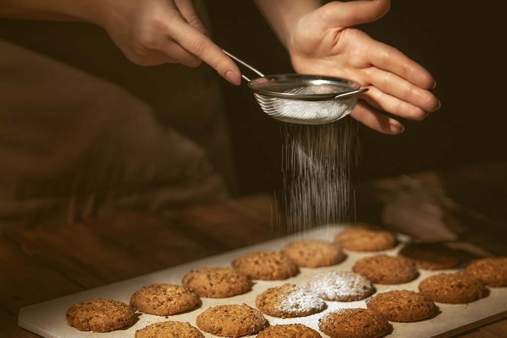 The Tradition of Biscottificio Cianciullo: Italian biscuits, pastries and taralli - Pinocchio's Pantry - Authentic Italian Food